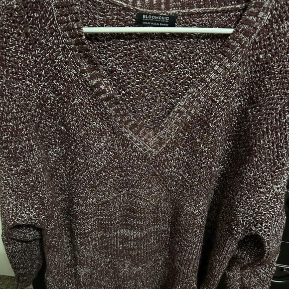 Sweater - Picture 1 of 1